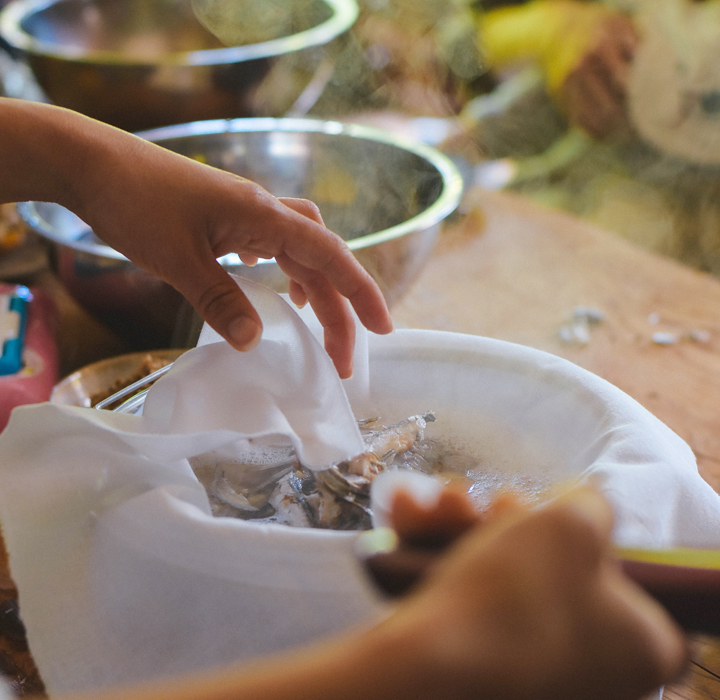食と器,器,うつわ,うつわ好き,民藝,民芸,暮らし,暮らしの道具,郷土料理,旬の食材,ハレとケ,日本食,スモールギャザリング,テーブルコーディネート,フードスタイリング,食,歳時記,和食,陶器,宇藤えみ,吉田ちかげ,