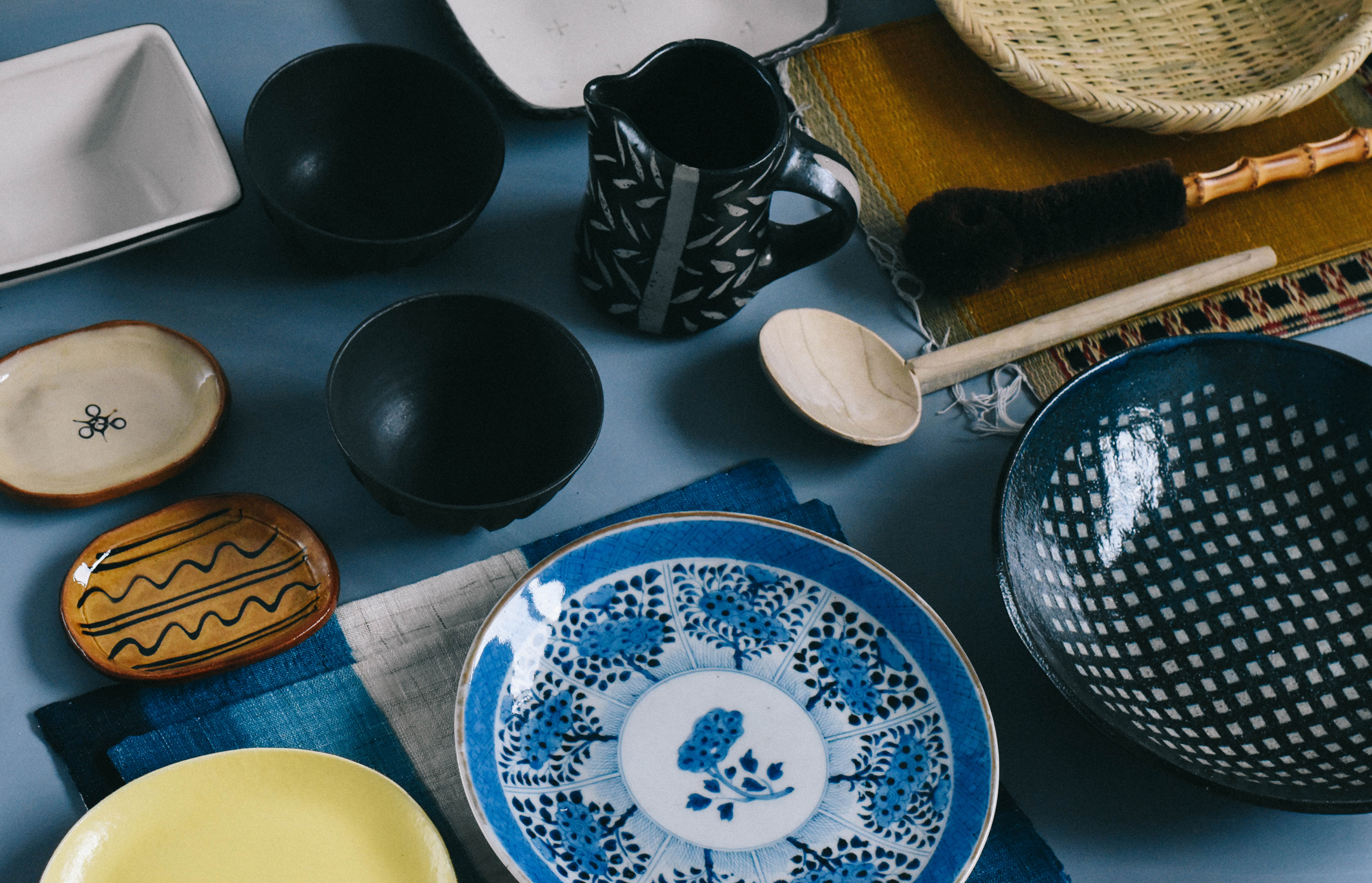 食と器,器,うつわ,うつわ好き,民藝,民芸,暮らし,暮らしの道具,郷土料理,旬の食材,ハレとケ,日本食,スモールギャザリング,テーブルコーディネート,フードスタイリング,食,歳時記,和食,陶器,宇藤えみ,吉田ちかげ,