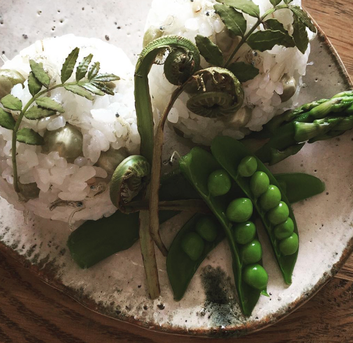 食と器,器,うつわ,うつわ好き,民藝,民芸,暮らし,暮らしの道具,郷土料理,旬の食材,ハレとケ,日本食,スモールギャザリング,テーブルコーディネート,フードスタイリング,食,歳時記,和食,陶器,宇藤えみ,吉田ちかげ,
