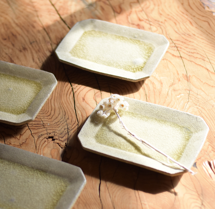 食と器,器,うつわ,うつわ好き,民藝,民芸,暮らし,暮らしの道具,郷土料理,旬の食材,ハレとケ,日本食,スモールギャザリング,テーブルコーディネート,フードスタイリング,食,歳時記,和食,陶器,宇藤えみ,吉田ちかげ,