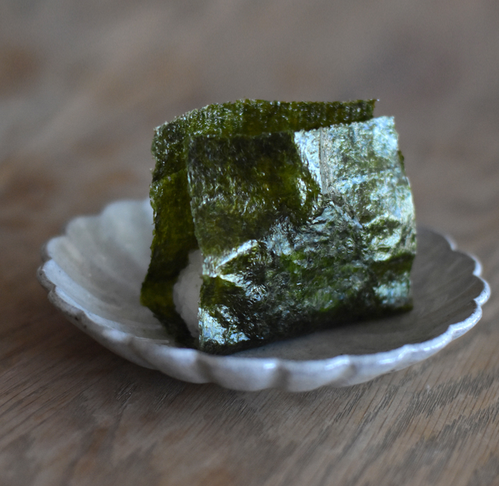 食と器,器,うつわ,うつわ好き,民藝,民芸,暮らし,暮らしの道具,郷土料理,旬の食材,ハレとケ,日本食,スモールギャザリング,テーブルコーディネート,フードスタイリング,食,歳時記,和食,陶器,宇藤えみ,吉田ちかげ,